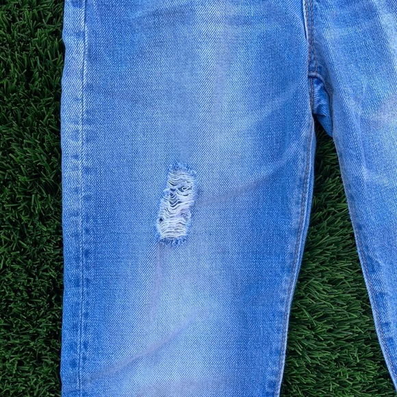 Old Navy Girl’s Jeans // Size 8 // Boyfriend Style - Picture 8 of 11